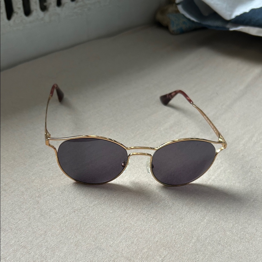 PRADA women's sunglasses original W/ serial number used , golden frame W/ box's